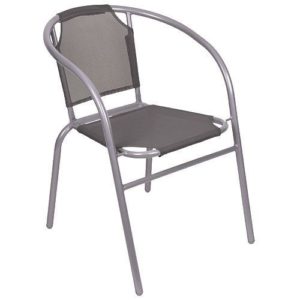 Stolička je vhodná pre umiestnenie na balkóny