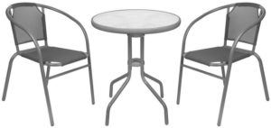 Balkónový set pozostáva z dvoch stoličiek a jedného okrúhleho stola. Set je ideálnym funkčným doplnkom pre posedenie